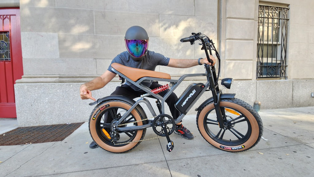 What Makes a 750-Watt Electric Bike with Throttle and Pedal Assist Ideal
