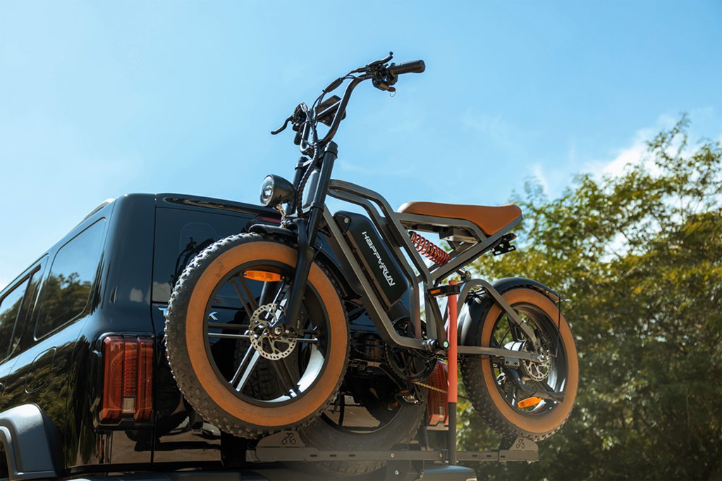 How Do 750W and 500W Electric Bikes Compare in Performance?