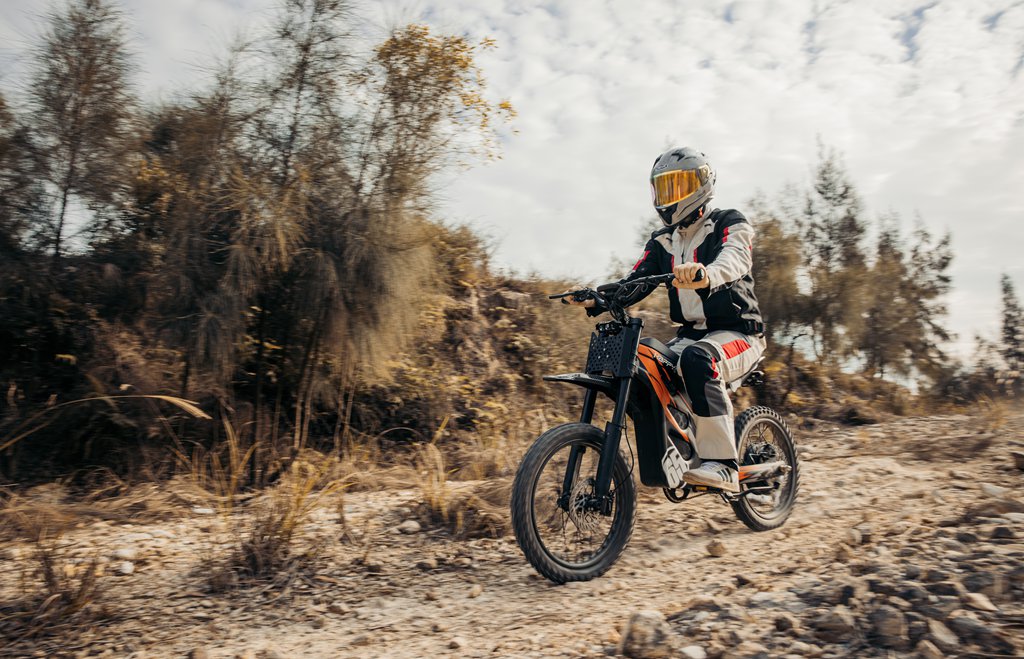 What Should You Know About Child's Electric Motorcycles?