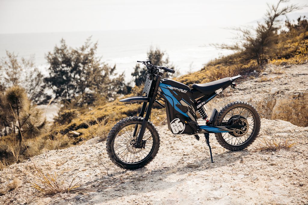What Are the Best Electric Dirt Bikes for Kids with Training Wheels